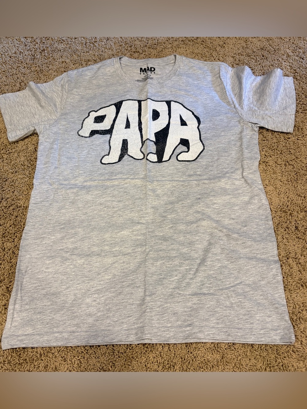 Papa Bear T Shirt L NWT 100% cotton